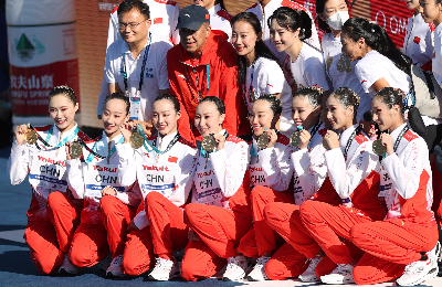 世錦賽第二金！深圳花游姐妹助中國隊獲集體技術(shù)自選冠軍