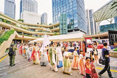 鳳凰街道文藝集市盡顯非遺魅力